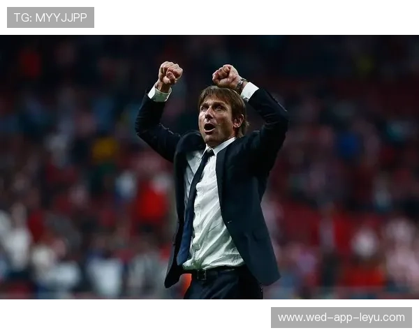 逆境中的“铁血队伍”——坚韧不拔的足球精神，铁血足球运动员